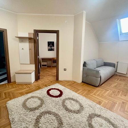 Agape Villa Apartments Новий Сад Екстер'єр фото