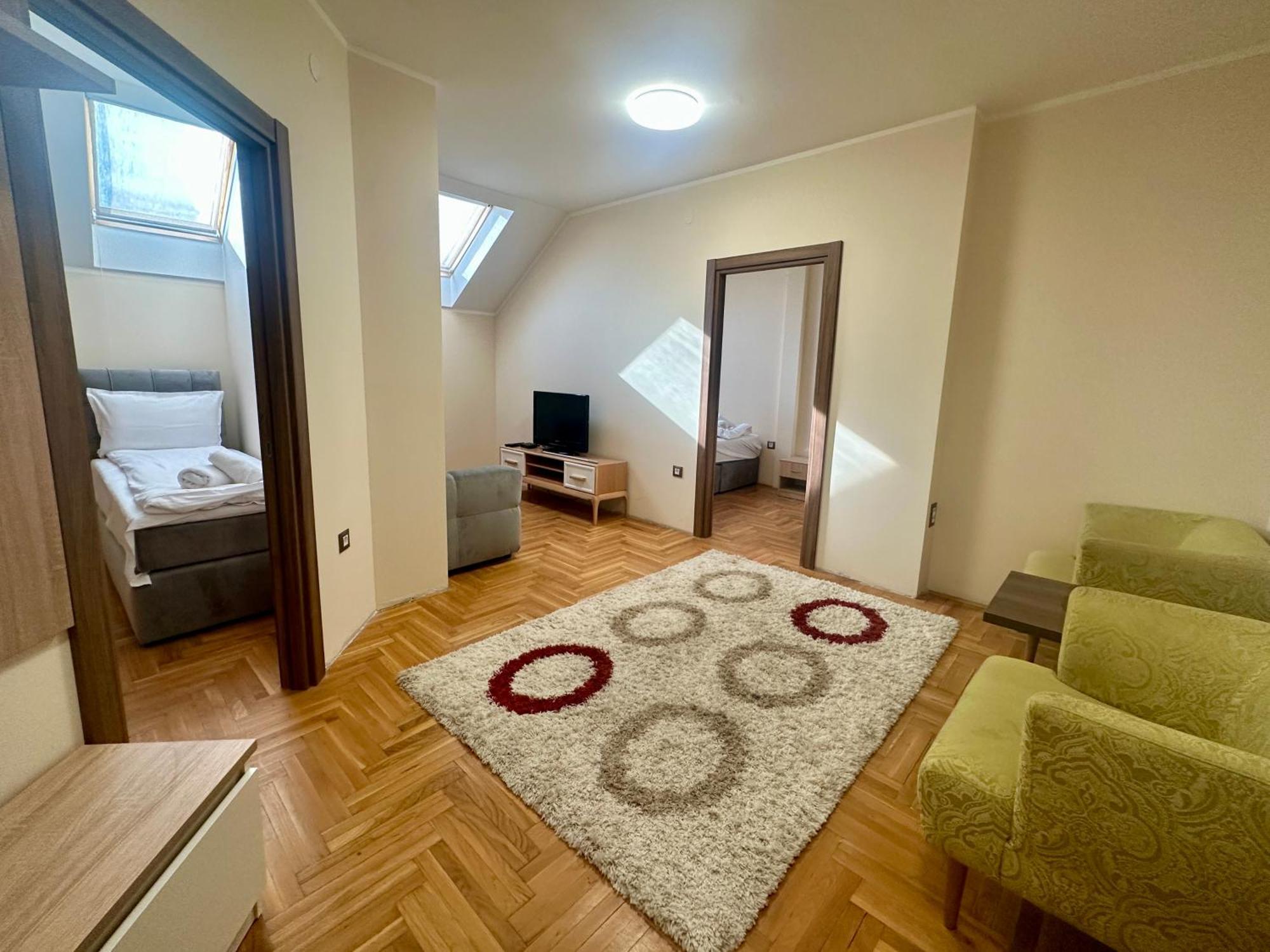 Agape Villa Apartments Новий Сад Екстер'єр фото